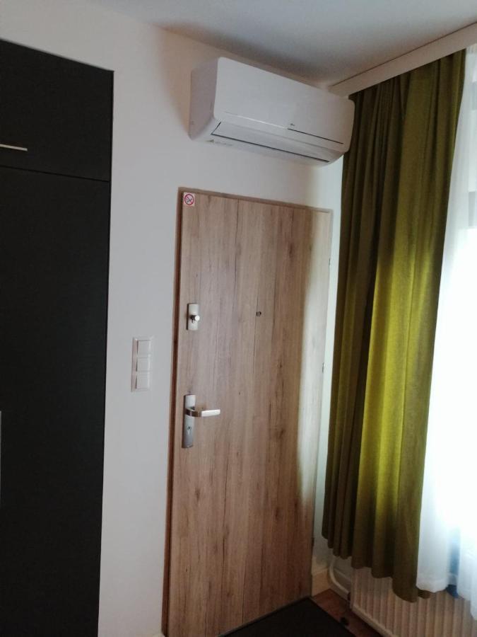 Apartamenty Blisko Plazy Podczele Kolobrzeg Exterior photo